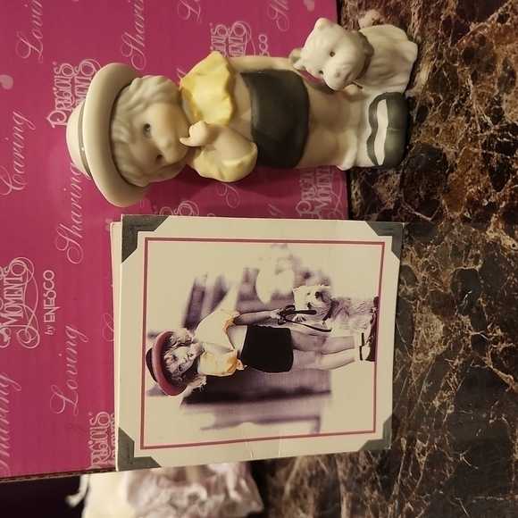 A Faithful Friend Is A Treasure Pretty As A Picture by ENESCO B#5 - Picture 7 of 7